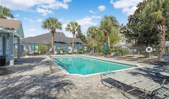 6936 SURREY OAK Dr, Apollo Beach, FL 33572