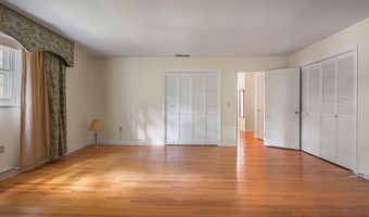 26 WINGED FOOT Ct, Dover, DE 19904