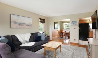 42 W Highland Ave, Atlantic Highlands, NJ 07716
