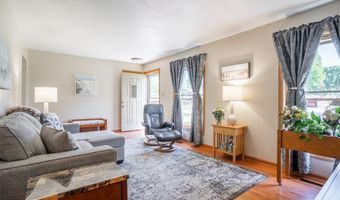 1206 3rd Ave SE, Altoona, IA 50009