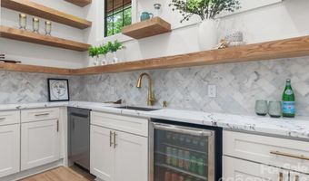 809 Crater St, Charlotte, NC 28205