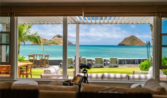 1414 Mokulua Dr, Kailua, HI 96734
