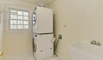 3706 RUST Rd, Annandale, VA 22003