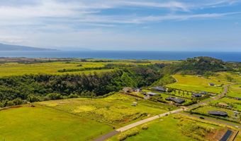 988 Auwaha St, Haiku, HI 96708