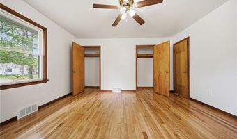 950 Southwood Dr, Ashtabula, OH 44004