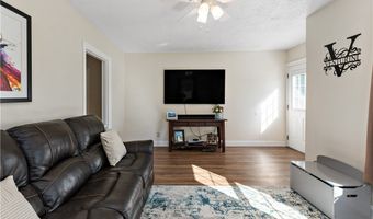122 Strawberry Aly, Aliquippa, PA 15001
