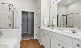 6032 Pale Moss Ln, Charlotte, NC 28269