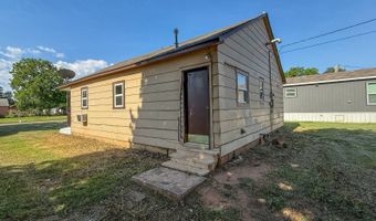 1024 Choctaw St, Alva, OK 73717
