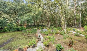 9 Bajala Dr E, Beaufort, SC 29907