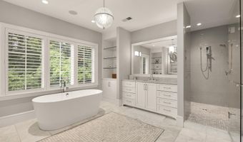 6617 LYBROOK Ct, Bethesda, MD 20817