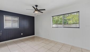 208 AVALONE Dr, Apopka, FL 32703