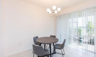 6256 CAMINO Dr, Apollo Beach, FL 33572
