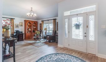 6225 Emerald Lake Dr, Biloxi, MS 39532