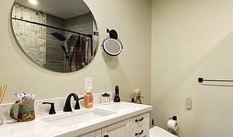 2052 Granny Squirrel Dr, Andrews, NC 28901