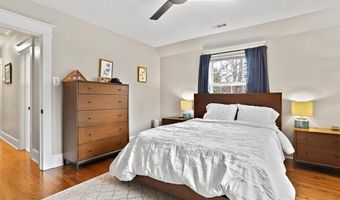2347 S ARLINGTON RIDGE Rd, Arlington, VA 22202