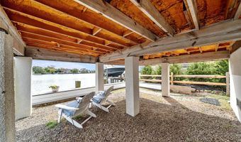 260 Ocean Ave, Amityville, NY 11701
