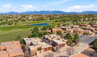 4 Avenida Herrera, Santa Fe, NM 87506