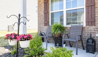 4413 Marthas Village Ln, Ayden, NC 28513