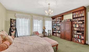 116 E Main St, Abingdon, VA 24210