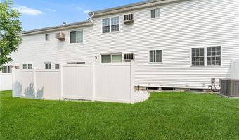 60 Hawthorne Pl 3, North Providence, RI 02904