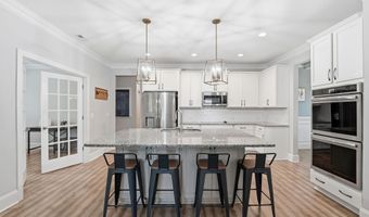 834 Winston Pines Dr, Aberdeen, NC 28315