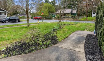 2 Buttonwood Ct, Asheville, NC 28806