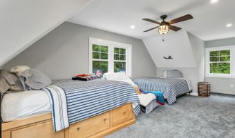 78 Cates Ln, Brookfield, NH 03872