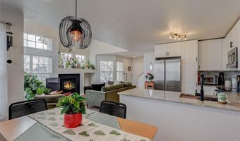 13900 Lake Song Ln B6, Broomfield, CO 80023