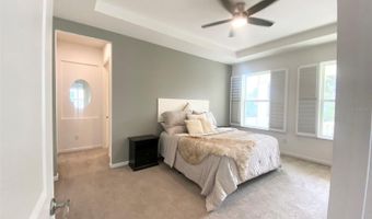 724 WINTERSIDE Dr, Apollo Beach, FL 33572