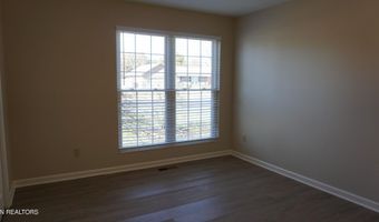867 Westgate Dr, Alcoa, TN 37701