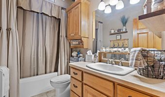 N3224 FEATHER RIDGE Drive, Appleton, WI 54913