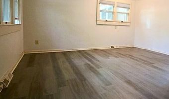 611 Robin Rd, Ann Arbor, MI 48103