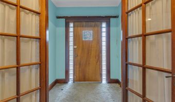 613 Briarcliff Dr, Aliquippa, PA 15001