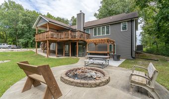 30421 Pueblo Ct, Adel, IA 50003