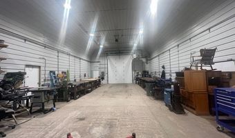 139 Third St, Beaver, WV 25813