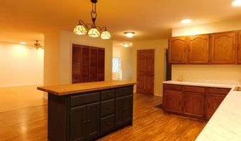 28 Wolf Hollow Rd, Baxter, KY 40806