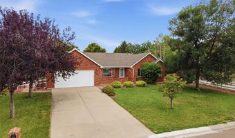 2243 Breckenridge Dr, Berthoud, CO 80513