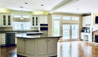 980 Gutter Ct, Alpharetta, GA 30022