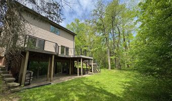 5557 N Territorial Rd, Ann Arbor, MI 48105
