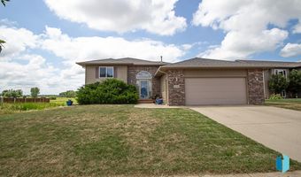 2901 N Vincent Ave, Sioux Falls, SD 57107