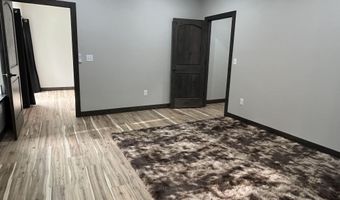 121 N 9th St, Albia, IA 52531