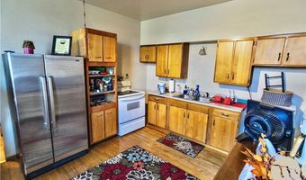 10 S Woodard Ave, Absarokee, MT 59001