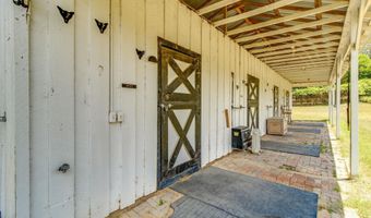 670 Red Fox Rd, Camden, SC 29020