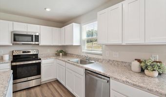 16 Powder Ct, Angier, NC 27501