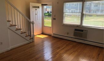 25 Riverside Dr B9, Clinton, CT 06413