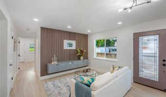 723 Kahoa Dr, Kailua, HI 96734