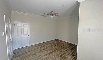 308 W BRIDGERS Ave, Auburndale, FL 33823