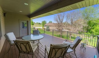 608 N Riverwood Cir, Brandon, SD 57005