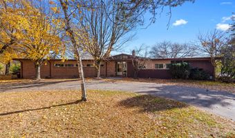 4105 Riverview Dr, Alma, MI 48801