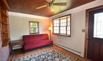 14 HILLSIDE Rd, Claymont, DE 19703